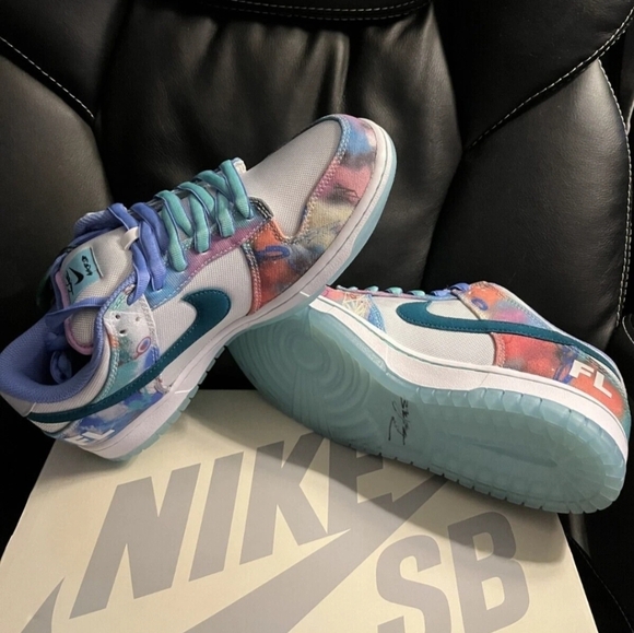 Nike SB Dunk Low "Futura Labs Bleached Aqua" 2024 - Size 11 - Picture 6 of 14